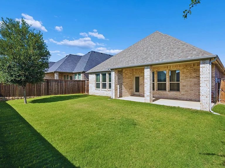 228 Glenwood Dr — Photo 26