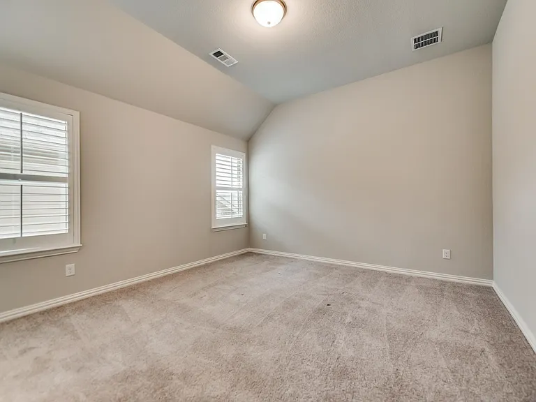 15901 Crosslake Ct — Photo 29