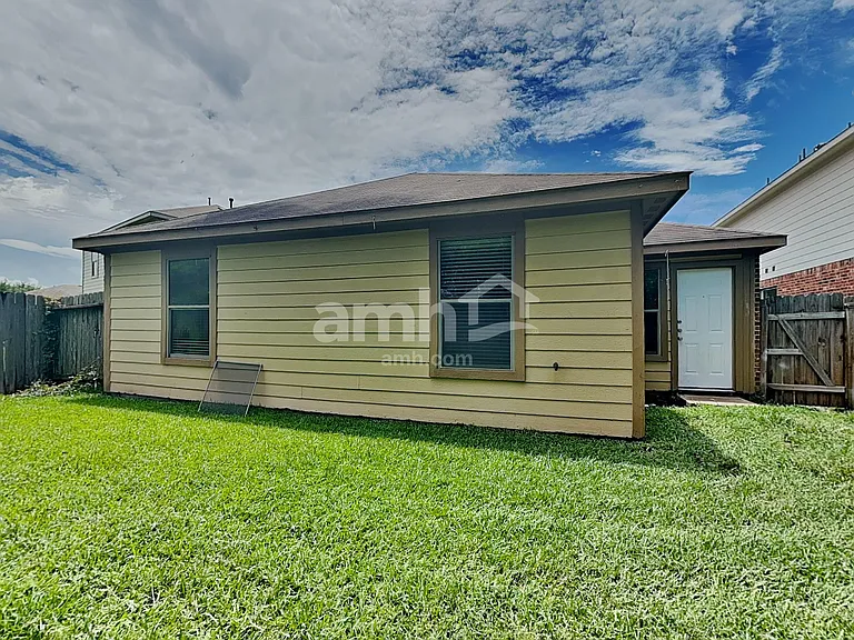 2822 Wisner Cir — Photo 21