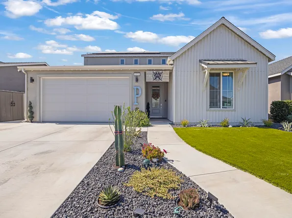123 E Tyler Avenue, Visalia, CA 93291