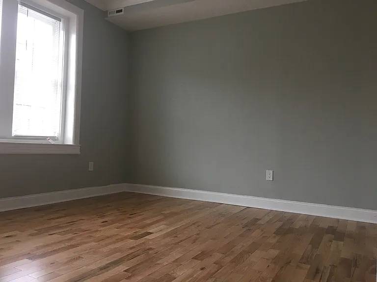 1656-58 Park Rd NW — Photo 1