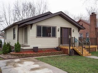 1523 44th St, Des Moines, IA 50311