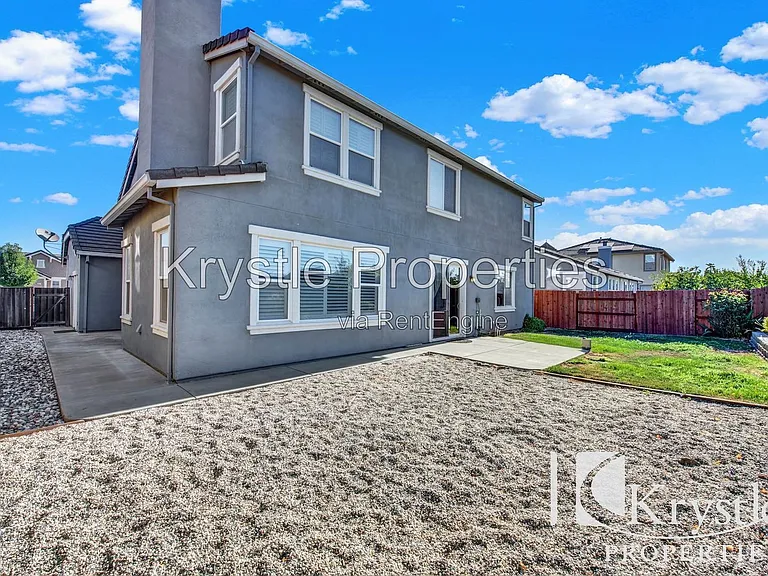 625 Purple Martin Dr — Photo 29