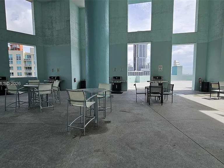 1900 N Bayshore Dr #3019 — Photo 18