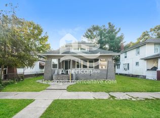 1038 N Brookfield St, South Bend, IN 46628