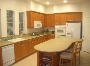 641 N Tremont St, Oceanside, CA 92054