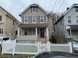 198 Elm St, Staten Island, NY 10310