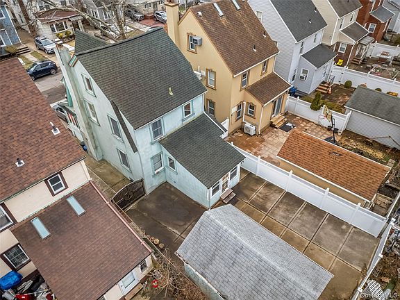 4th image of 241-19 86th Road