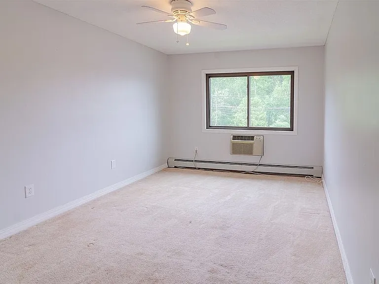 13 Strawberry Bank Rd #15 — Photo 12