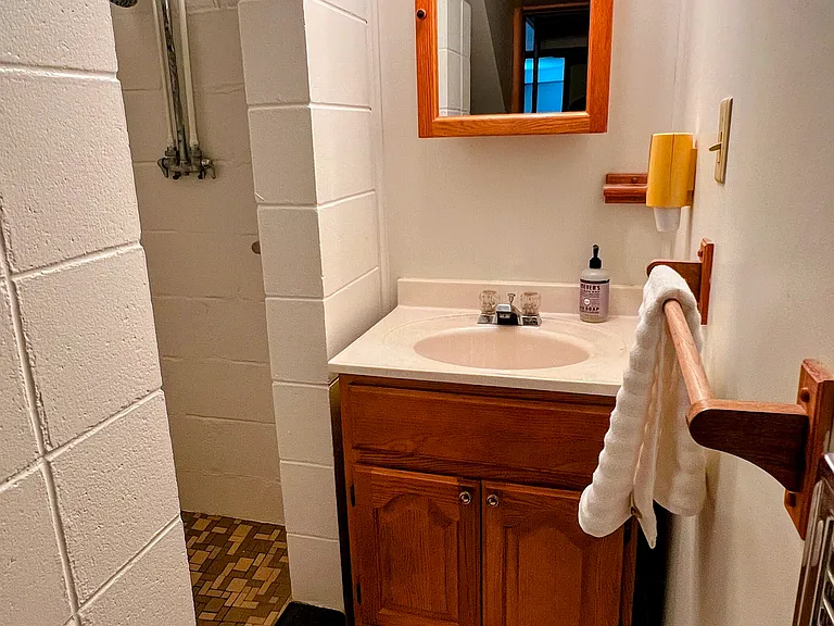 228 W Lexington Blvd — Photo 24