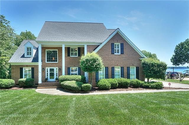 1st image of 147 Knoxview Ln