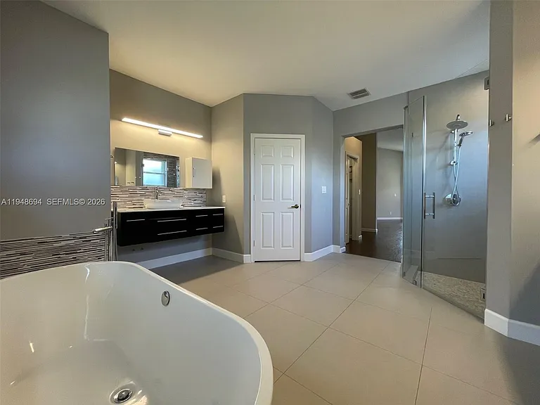 4023 Turnstone Ct — Photo 36