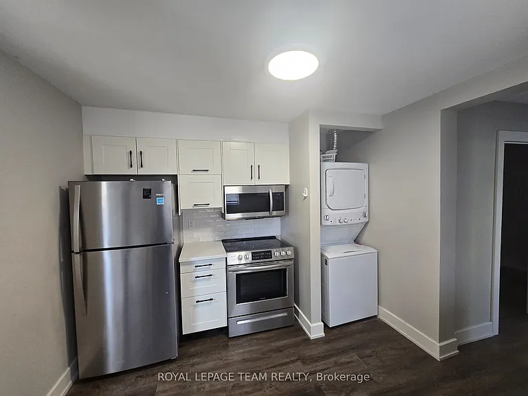 259 Montfort St #A — Photo 9