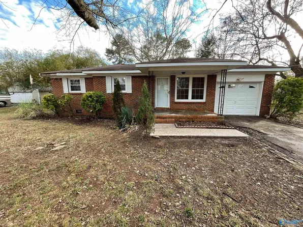 158 Forrest Dr, Madison, AL 35758