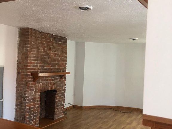 4th image of 5523 Ellsworth Ave APT 5C