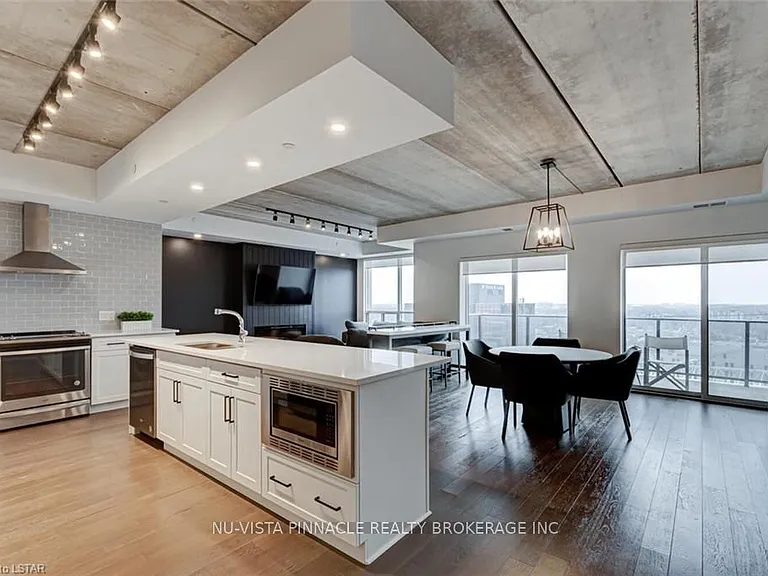 505 Talbot St #2206 — Photo 9