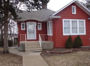 245 S State St, Elgin, IL 60123