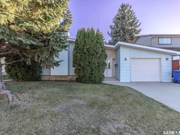 134 Christopher Road, Saskatoon, SK S7J 3R9