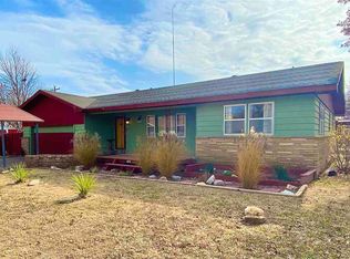 615 Almack Dr, Blackwell, OK 74631