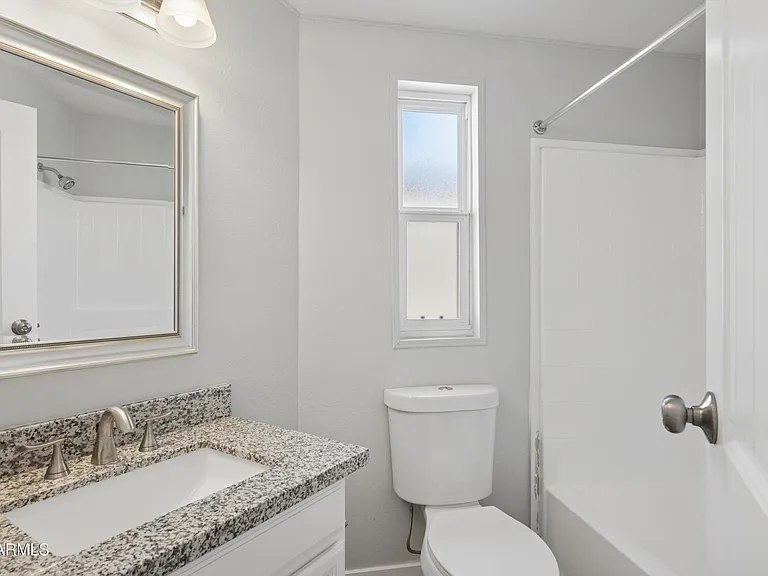 1864 E Augusta Ave — Photo 12