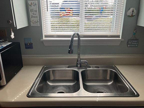 5th image of 3700 Golf Colony Ln Unit 6A