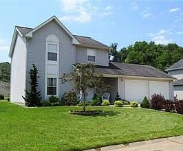 1st image of 13 Pipestem Dr