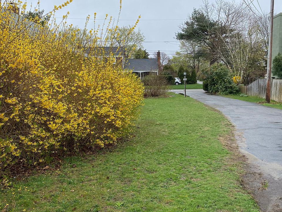 109 Alfred Drowne Rd, Barrington, RI 02806 Zillow