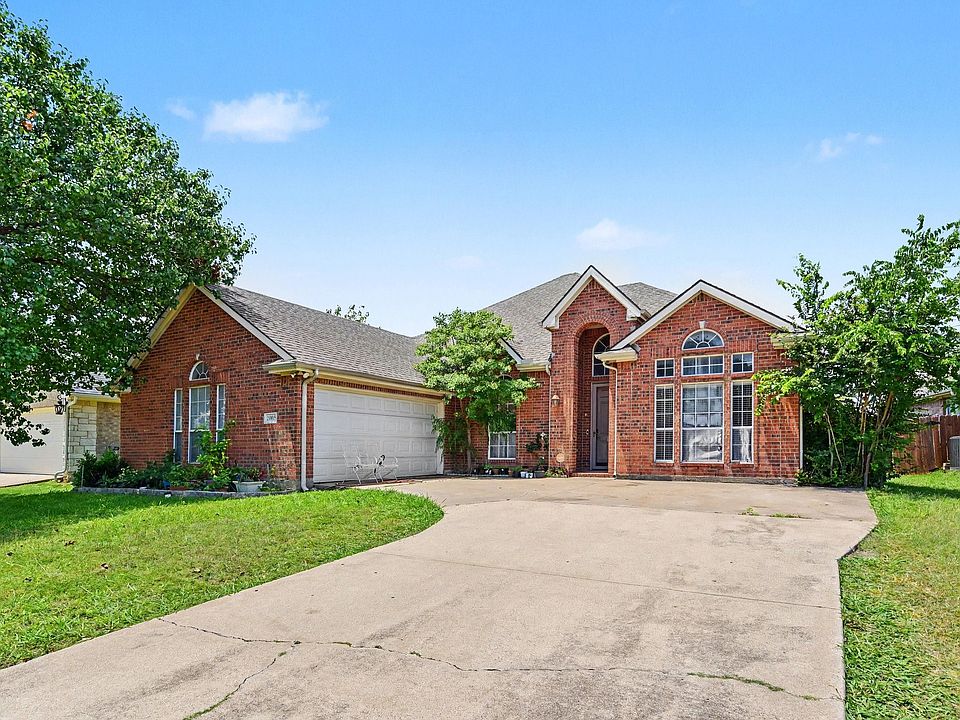 1st image of 2005 Merritt Way