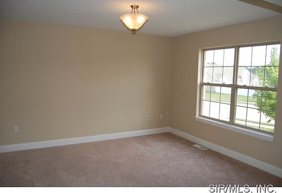 5th image of 6141 Keebler Oaks Dr