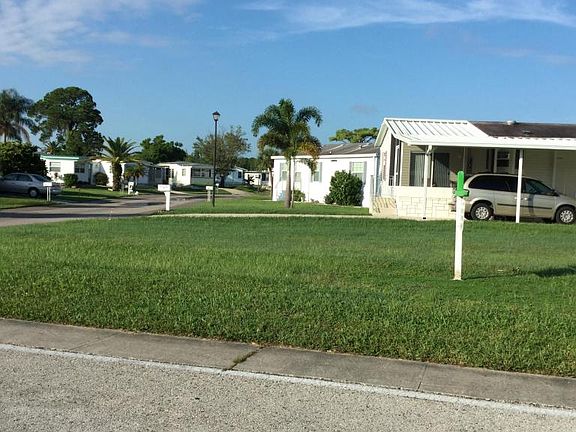 2nd image of 209 Holiday Park Blvd NE