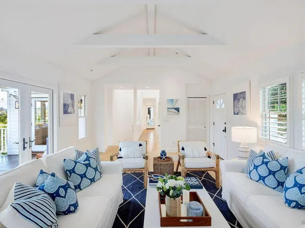 2 Bella Vista Avenue, Belvedere, CA 94920