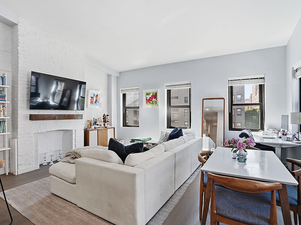 1st image of 264 W 15th St #B