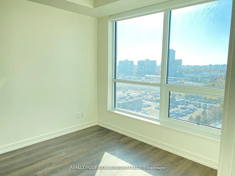1 Grandview Blvd #1015 — Photo 11