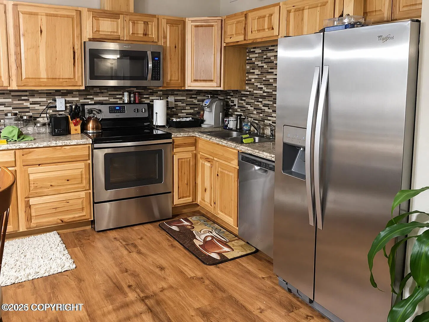2 bed, 1.0 bath, 850 sqft, $1,795 — Photo 2