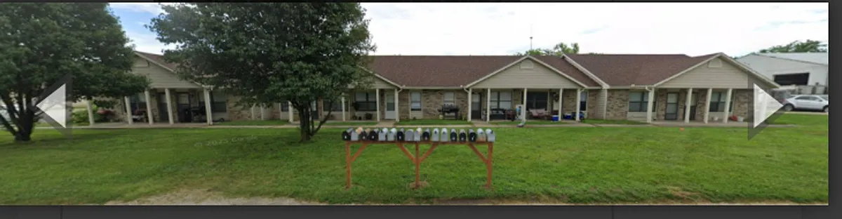 Building Photo - 1292 W Ashley Rd #G