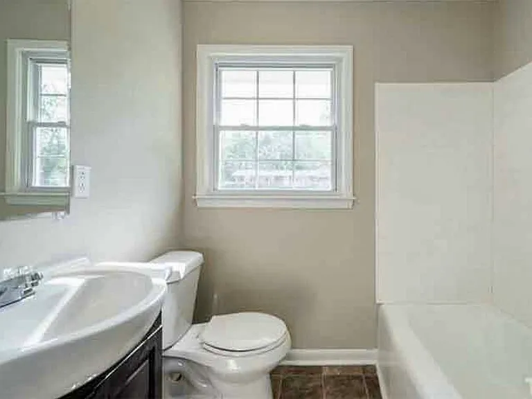 600 Beverly Dr — Photo 10
