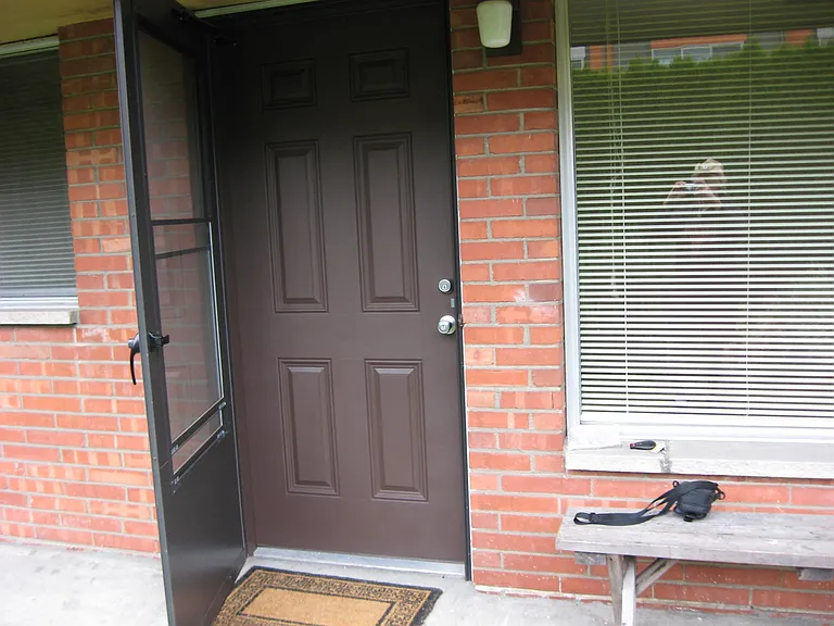 ENTRANCE UNIT 2