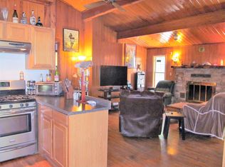 10 Forest Ln, Eureka Springs, AR 72632