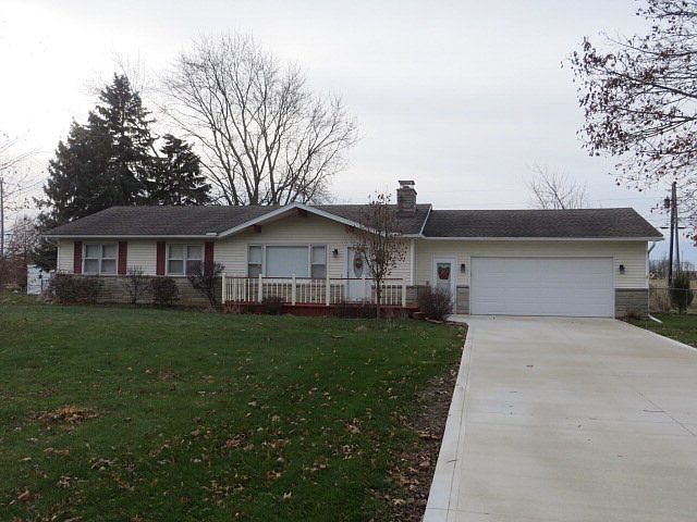 1st image of 875 Nancy Dr