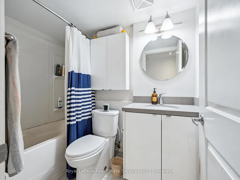 459 Kerr St #106 — Photo 11