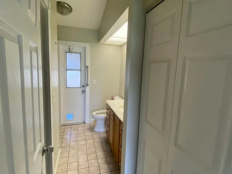 7413 Crock Ave — Photo 13
