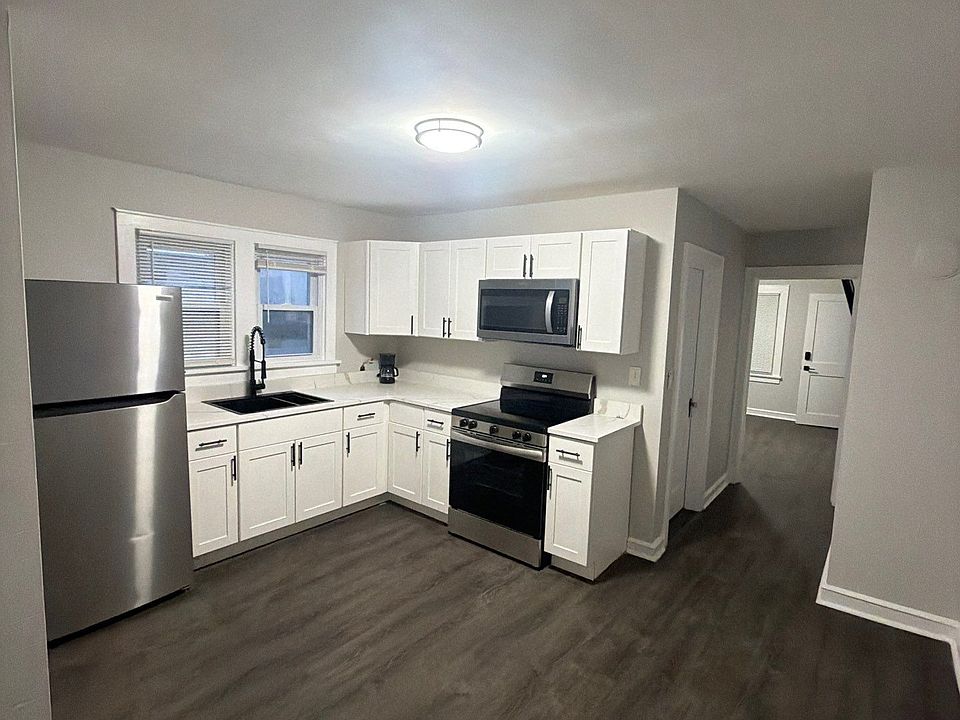 1st image of 63 Adams St APT 3