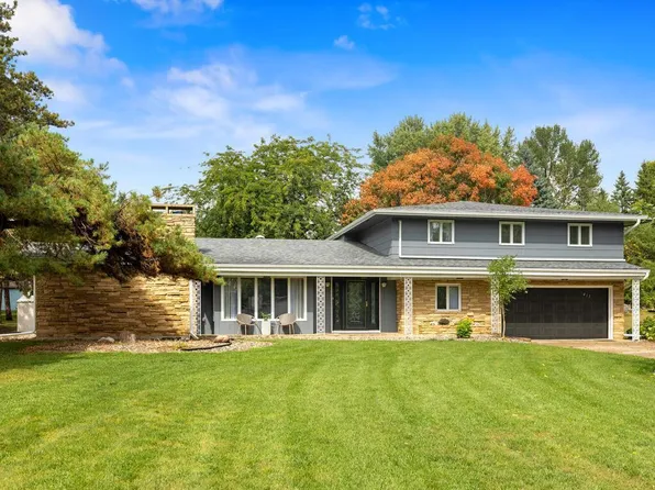 413 12th St, Howard Lake, MN 55349