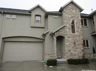 1611 W Wyngate Park Dr, South Jordan, UT 84095