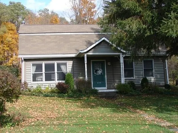 283 E Canaan Rd, East Canaan, CT 06024