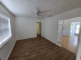 1611 Canterbury Rd N, Saint Petersburg, FL 33710
