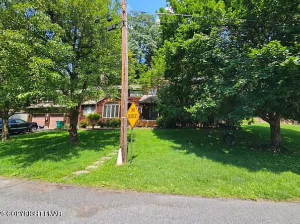 236 Secor Ave, East Stroudsburg, PA 18301