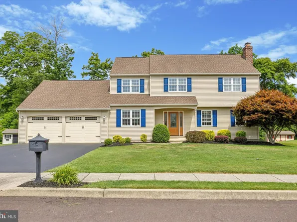 1913 Wayne Dr, Norristown, PA 19403