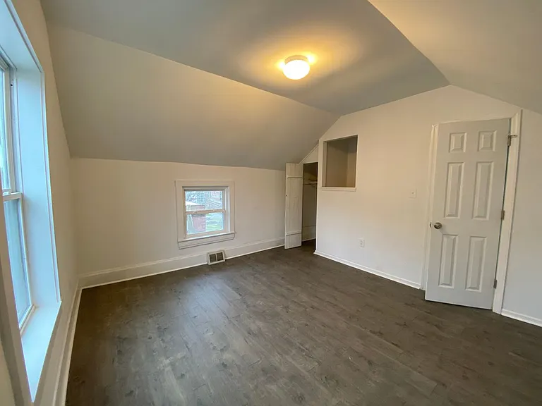 4933 Yew St — Photo 14