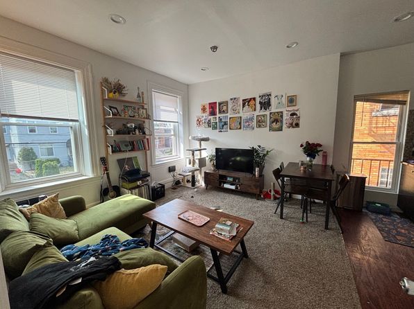311 Stratford Ave APT 3